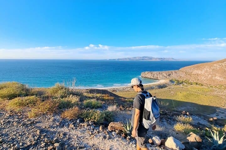 Sunset Hike to Balandra Bay Viewpoints — Balandra Hills Shared Experience photo 5