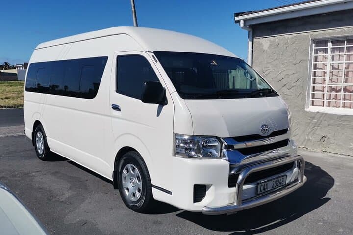 Smooth Private Transfers to and from Cape Town International Airport photo 6