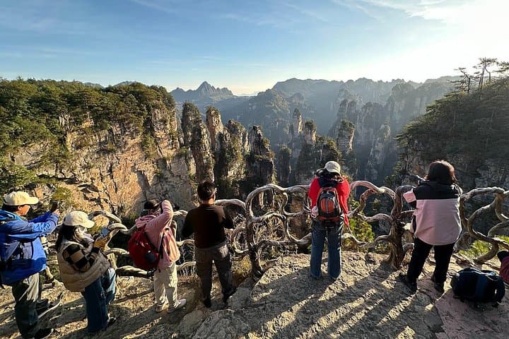 4-Day Zhangjiajie Private Tour: Avatar Mountains, Bailong Elevator & Glass Bridge photo 1