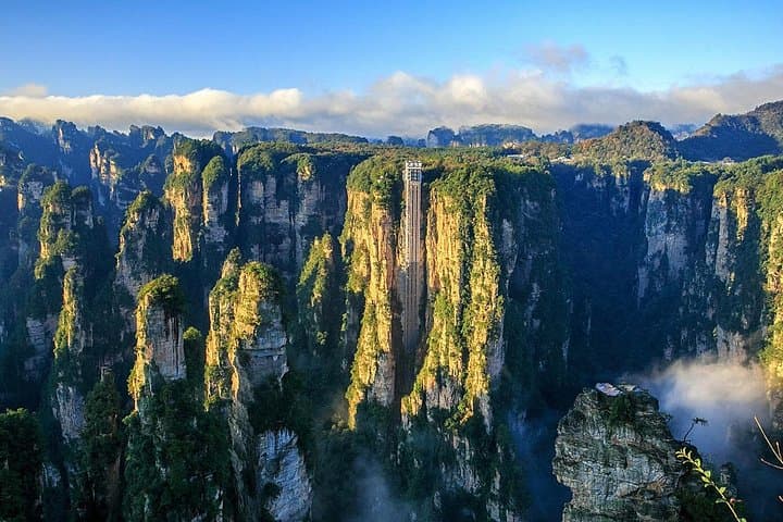 4-Day Zhangjiajie Private Tour: Avatar Mountains, Bailong Elevator & Glass Bridge photo 2
