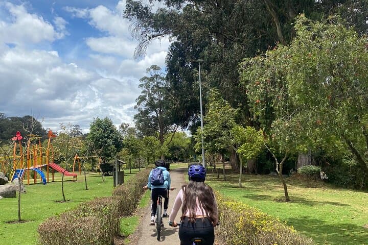 Cuenca Bike Tour: Coffee, Appetizers and Panoramic Colonial Views photo 6