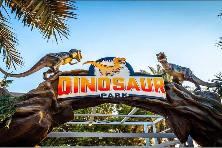 Dubai Garden Glow: Glow Garden, Dino Park & Magic Park Night Admission photo 4
