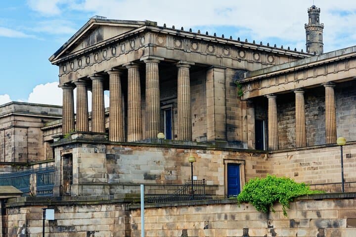 Inside Edinburgh's Surgeons' Hall Museums: Private Guided Tour & Tickets