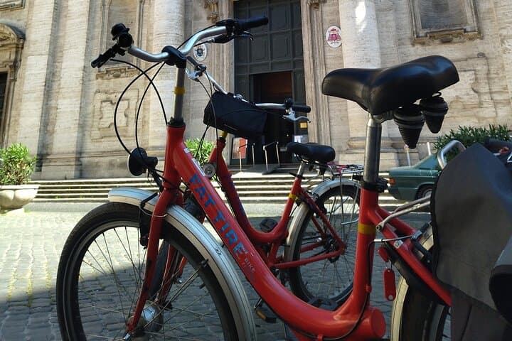 Rome by Bike: 4-Hour Rental with Castel Sant'Angelo Entry photo 6