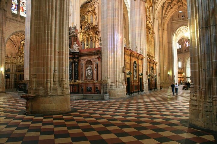 Inside Segovia's Alcázar and Cathedral: 2-Hour Guided Highlights photo 6