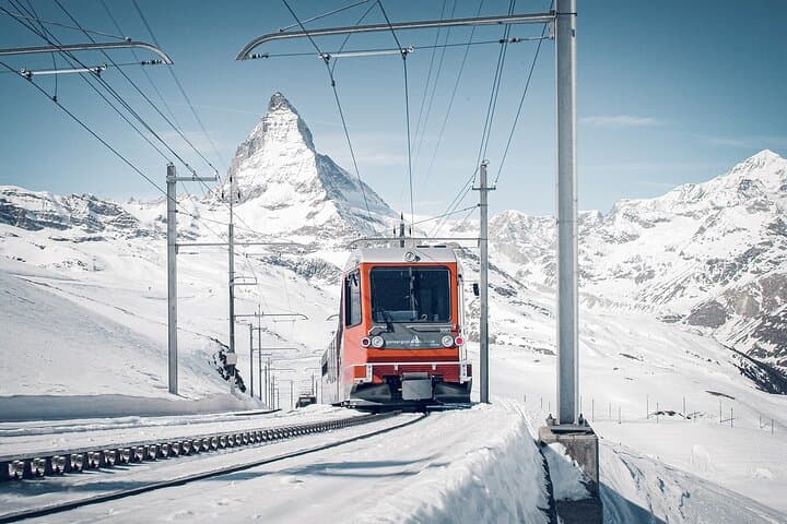 Switzerland in 2 Days: Matterhorn, Glacier Express & Lucerne Lake Cruise photo 2