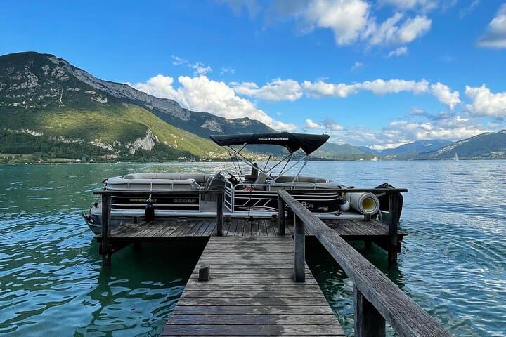 Annecy Day Trip from Lyon: Lake Cruise, Savoyard Tasting & Old Town Walk photo 6