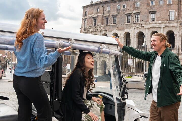 Rome Golf Cart Tour: Hidden Gems and Iconic Views in 2.5 Hours photo 5