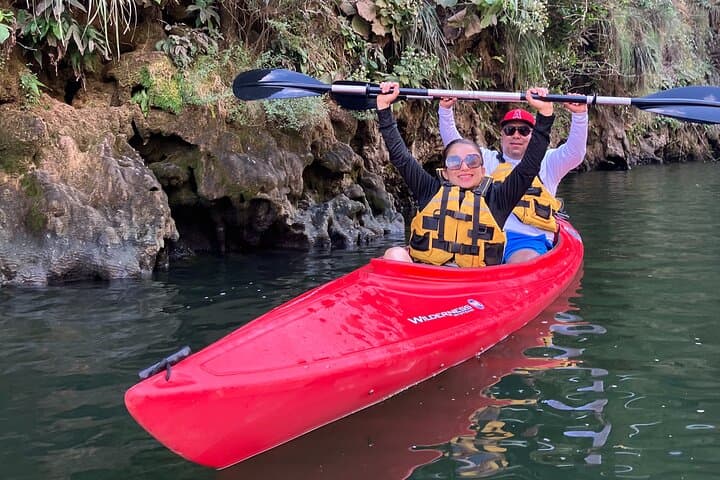 Double-Kayak Crossing of Sumidero Canyon: Paddle Between Towering Cliffs photo 6