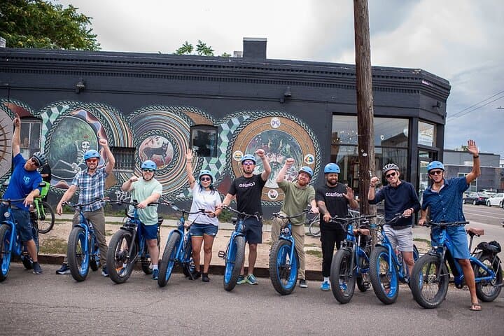 Best of Denver eBike Tour: Guided Electric Cruiser City Loop