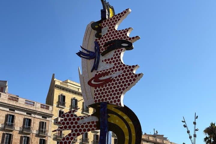 Barcelona Citadel Park & 1888 Expo Walking Tour — Arc de Triomf to Barceloneta photo 6