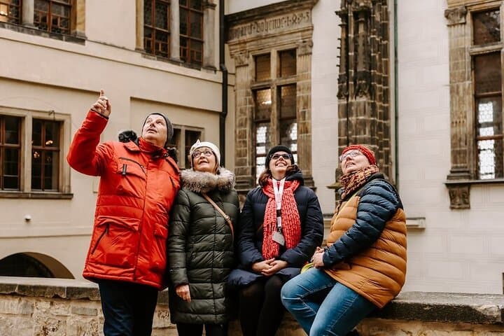 Private Prague Castle Tour: Hidden Entrance, St. Vitus & Royal Gardens photo 3
