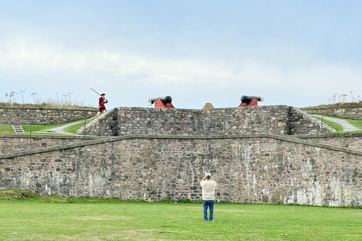 Explore Louisbourg Fortress and Lighthouse: Guided Coastal History Tour photo 5