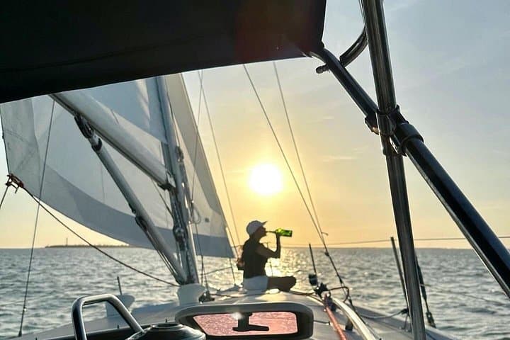 Sunset Sail Fort Myers Beach: 2.5-Hour Gulf Cruise to Sanibel photo 4