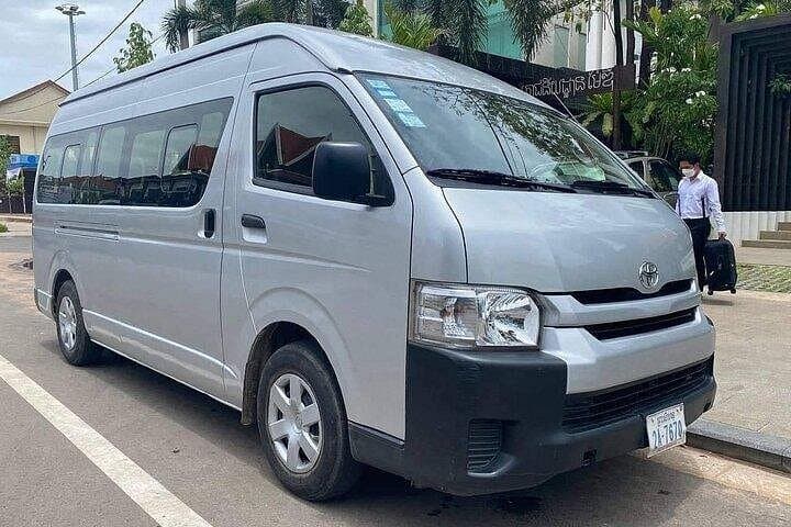 Siem Reap to Phnom Penh Private Transfer: Comfortable Door-to-Door Road Journey photo 2