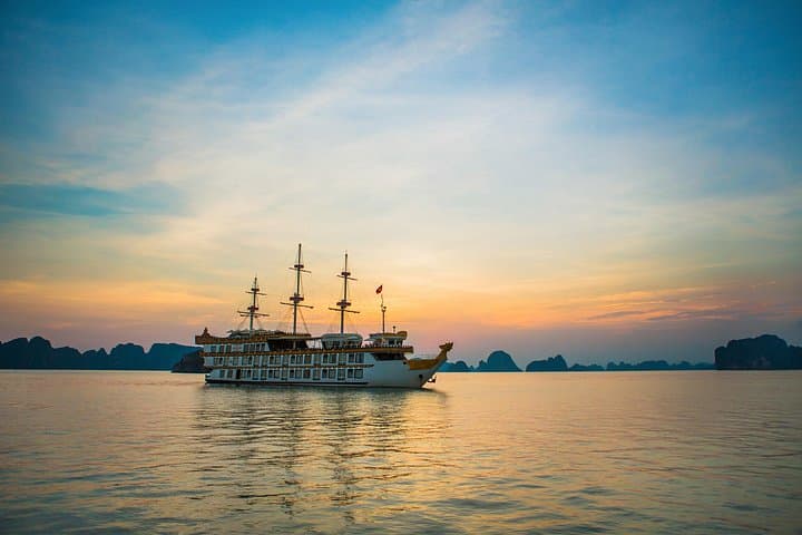 Two-Day Dragon Legend Luxury Cruise in Bai Tu Long Bay from Hanoi photo 1