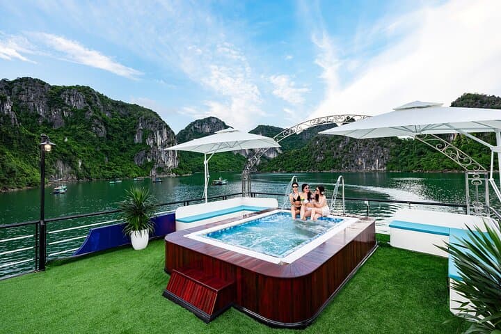 Luxury Halong Bay Day Cruise from Hanoi — 5-Star Buffet, Kayak & Jacuzzi photo 4