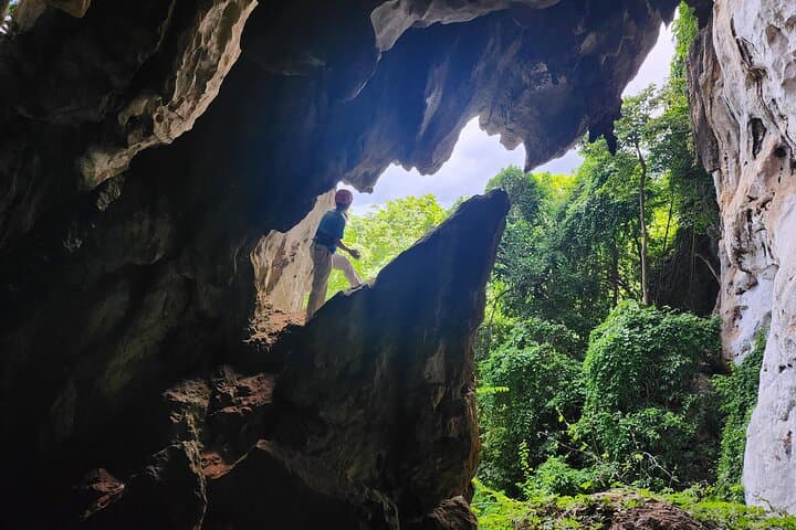 Explore To Luang Jurassic Cave: Half-Day Private Cave Tour from Krabi