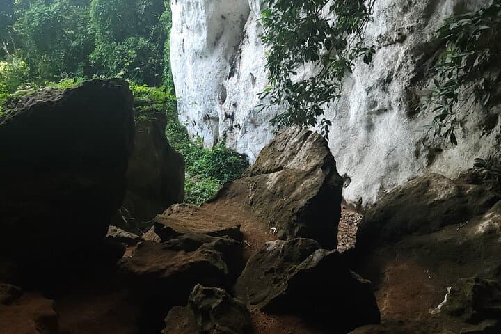 Explore To Luang Cave — Krabi Jurassic World Filming-Site Cave Tour photo 3