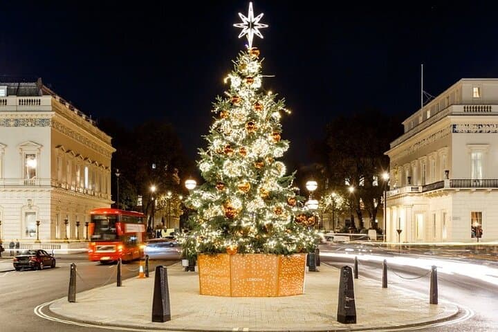 London Christmas Lights Night Tour — Open-Top Bus with Live Guide photo 2