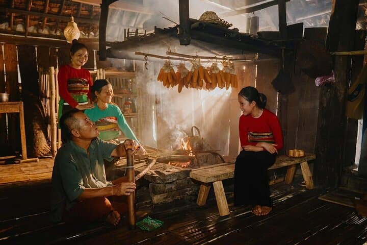 4-Day Mai Chau - Pu Luong - Ninh Binh Trek: Cultural & Nature Eco Tour from Hanoi