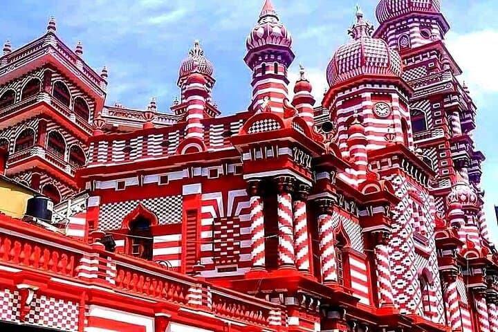 Colombo City Highlights: Markets, Temples & Seaside Sights — 6‑Hour Guided Tour photo 5