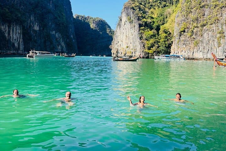 Speedboat Day Trip to Koh Phi Phi and Maya Bay — Snorkel Pileh Lagoon photo 3