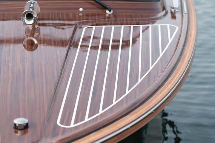 Classic Wooden Boat Cruise to Bellagio — 3-Hour Lake Como Experience photo 5