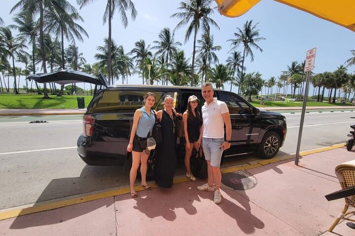 South Beach to Fort Lauderdale Airport Private SUV Transfer — Fast, Comfortable Ride photo 1