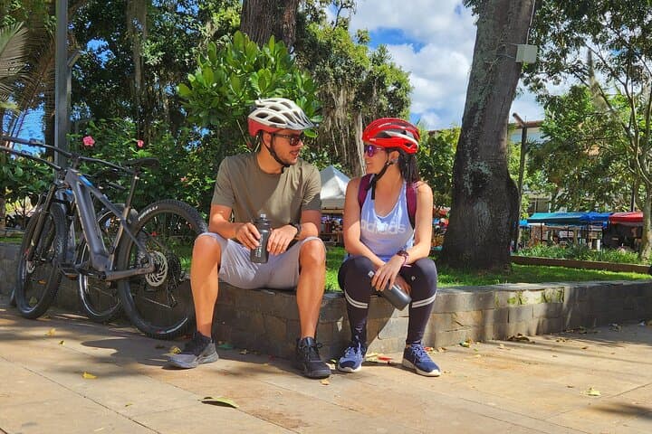Medellín Private E-Bike Escape: Pottery & Antioquia Countryside