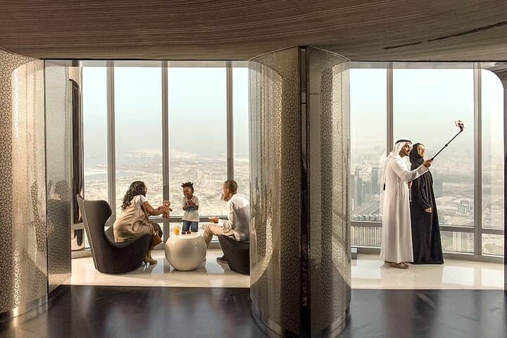 Burj Khalifa Observation Deck: Levels 124, 125 & SKY 148 Tickets
