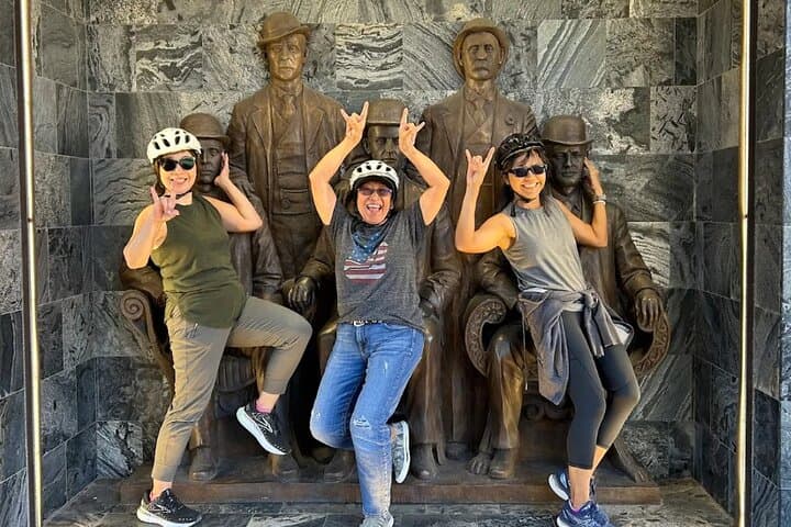 Legends and Outlaws eBike Guided Tour of Fort Worth — Trinity Trails & Downtown Sights