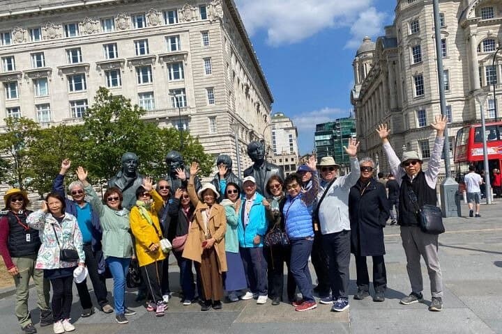 Liverpool Early-Bird Beatles & Waterfront Walking Tour
