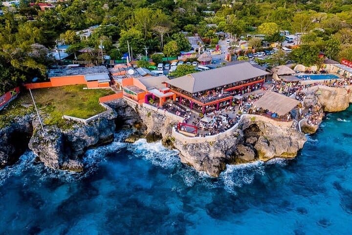 Discover the Allure of Rick's Cafe and 7 Mile Beach photo 3