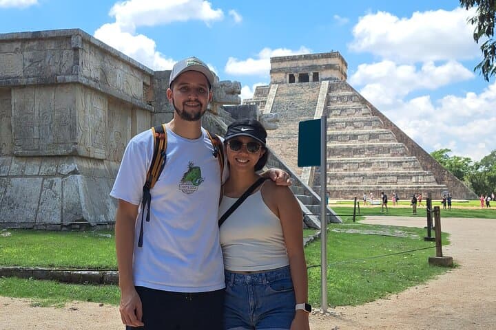 Early-Entry Chichen Itza Small-Group Tour — Skip-the-Line Kukulkan Experience