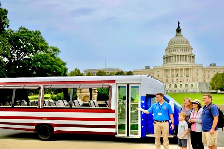 Washington DC Monuments & History Open-Air Minibus Tour — Day & Night photo 4