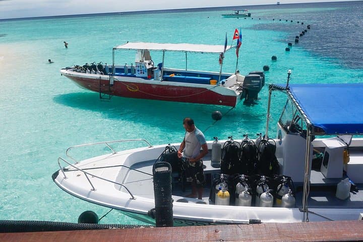 Semporna 4-Day Island Hopping & Snorkeling: Mataking, Mabul and Kapalai photo 4