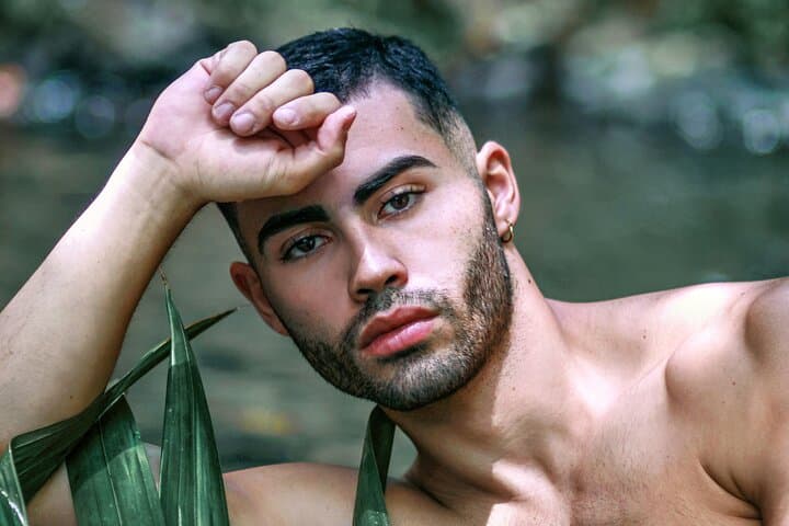 Rainforest Portrait Photoshoot Near San Juan — El Yunque Nature Session photo 2