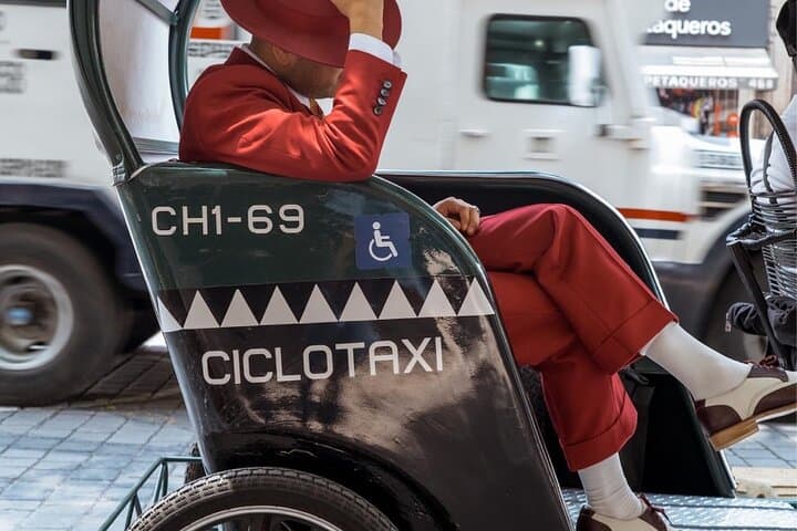 Glide the Zócalo: Bici-Taxi & Walking Tour Through Mexico City's Historic Heart photo 6