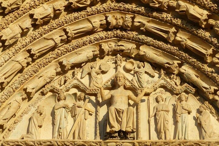 Self-Guided Bourges Cathedral Audio Tour — Mobile App Walkthrough of Saint-Étienne photo 4