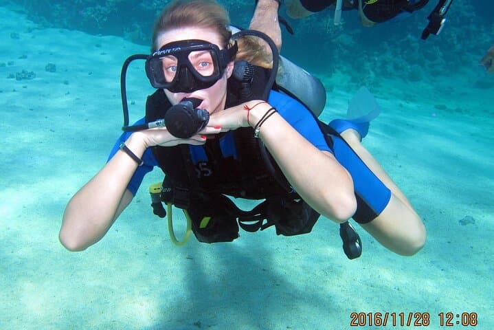 Hurghada Beginner Scuba Diving: 2 Dives, Lunch & Red Sea Reef Tour photo 2