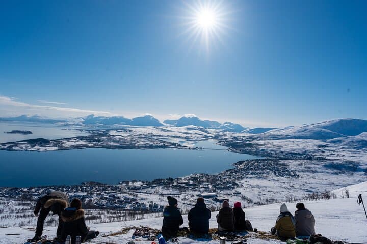 Tromsø Arctic Snowshoe Hike with Local Guides photo 5