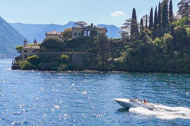 Private 3-Hour Lake Como Boat Tour: Villas, Isola Comacina & Lakeside Towns photo 1