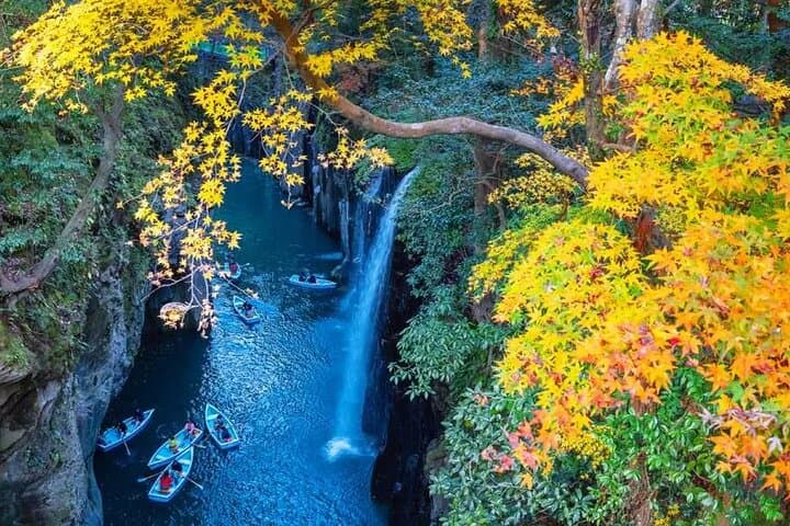 Takachiho Gorge & Shirakawa Suigen Day Tour from Fukuoka — Takachiho, Ama-no-Iwato & Local Lunch photo 6