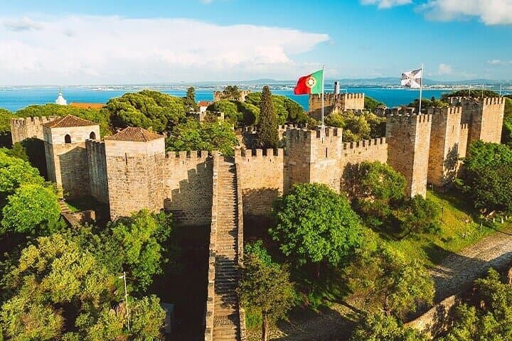 Lisbon City Pass Classic: Visit Jerónimos, Batalha & Top Lisbon Attractions