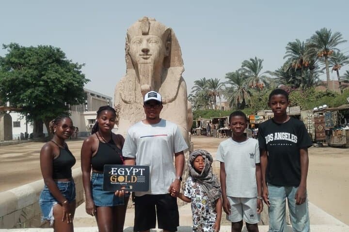 Giza Pyramids & Saqqara Private Day Tour — Khufu, Menkaure, Memphis photo 3