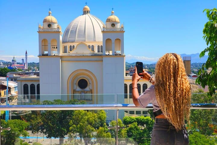 San Salvador Layover Tour: City Sights & Colonial Panchimalco Day Trip photo 3