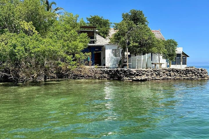 Rosario Islands Boat Tour: Snorkel, Private Island & Bocachica Forts photo 1