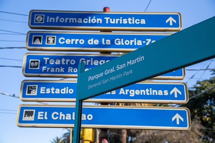Discover Mendoza: Plaza Independencia, San Martín Park & Cerro de la Gloria City Tour photo 6