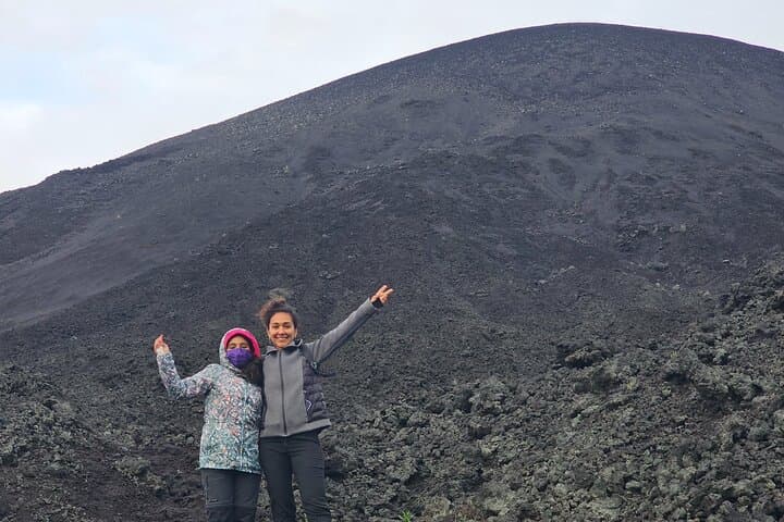 Hike to Pacaya Volcano: Guided Day Trip from Antigua Guatemala photo 5